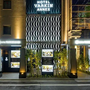 ホテル Varkin Annex ***